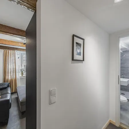 Objekt-nr 241 - Hafen - Kurgartenstrasse * Lübeck